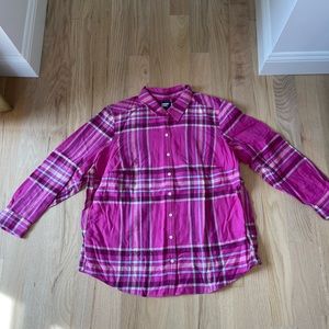 Women’s Lands End Flannel Button Down Shirt. NWOT!